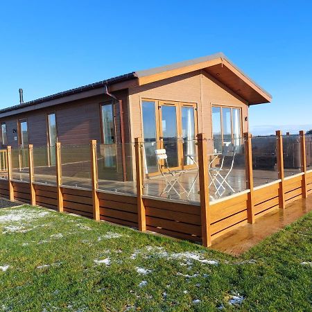 Luxury Family Beechwood Lodge With Hot Tub Lochwinnoch Ngoại thất bức ảnh